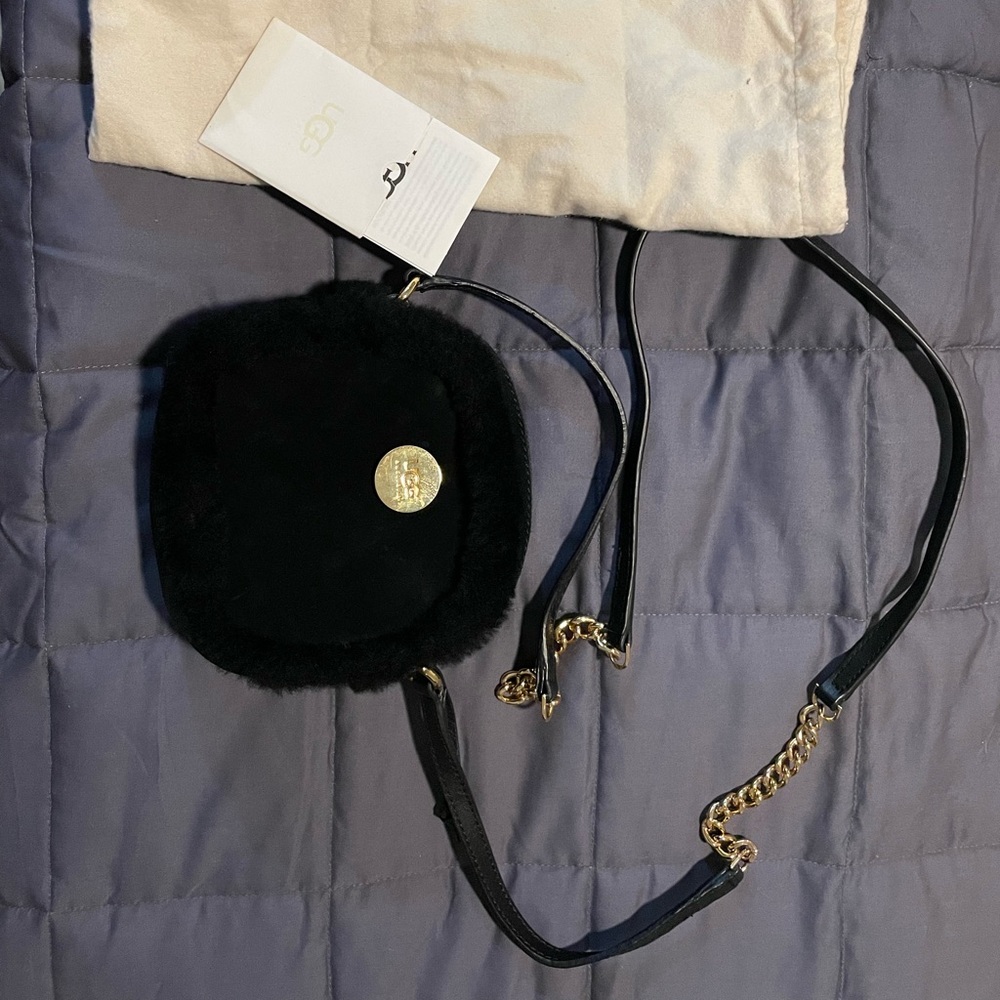 Ugg Crossbody purse